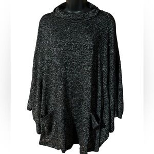 Cha Cha vente extra large black & silver sweater